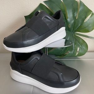 Ugg Women’s Black Libu Sneakers Leather SIZE 9.5